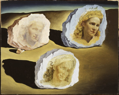 La lírica, es un tema especial en la exposición. Varios trabajos están dedicados a la mujer de toda la vida del artista, Gala Dalí, Diákonova. En la foto: tres rostros de Gala, 1945.